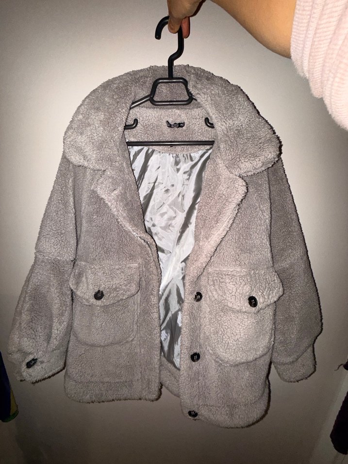 Dilvin Gri Kürklü Kadın Kışlık Mont - Görsel 3