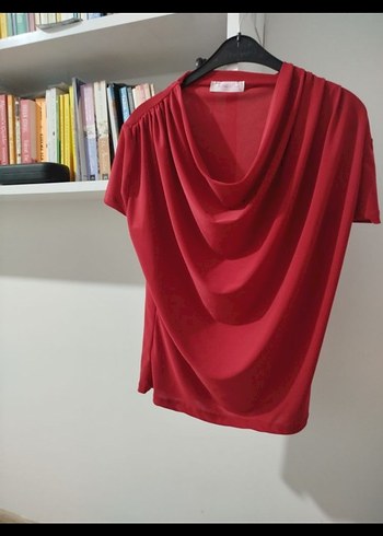 Kadın Kırmızı Drapeli V Yaka Bluz - Görsel 4