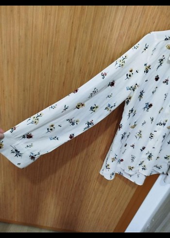 Çiçek Desenli Uzun Kollu Kadın Gömlek - Görsel 6