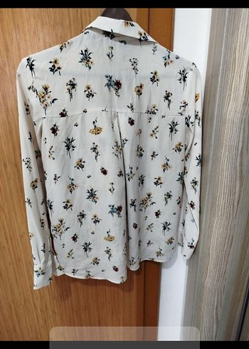 Çiçek Desenli Uzun Kollu Kadın Gömlek - Görsel 3