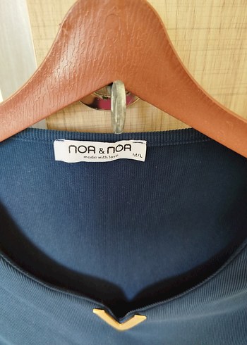 lacivert  yaka detaylı Kadın bluz - Görsel 2