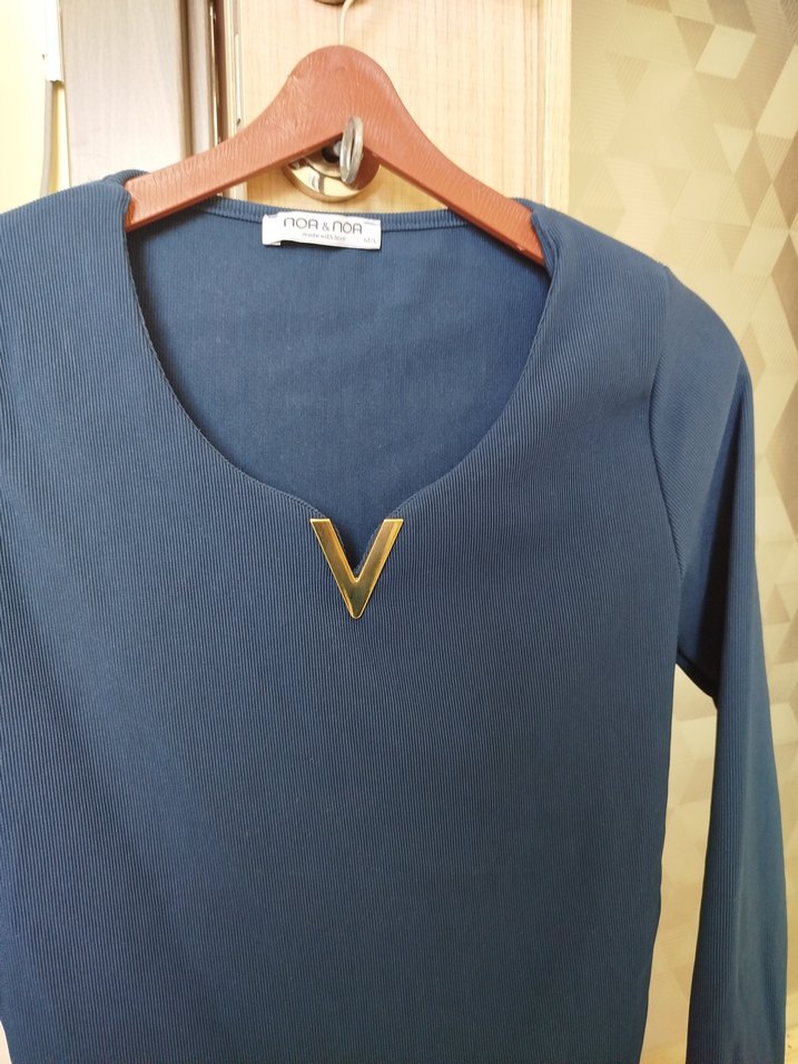 lacivert  yaka detaylı Kadın bluz - Görsel 3