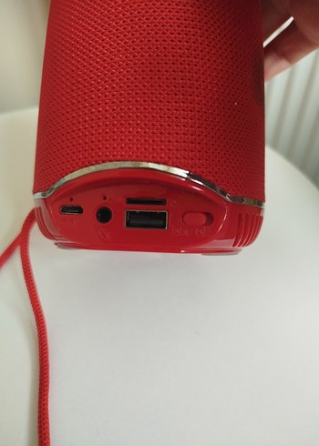 Kırmızı Bluetooth Hoparlör - Görsel 4