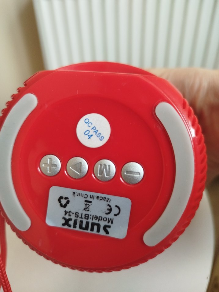 Kırmızı Bluetooth Hoparlör - Görsel 2