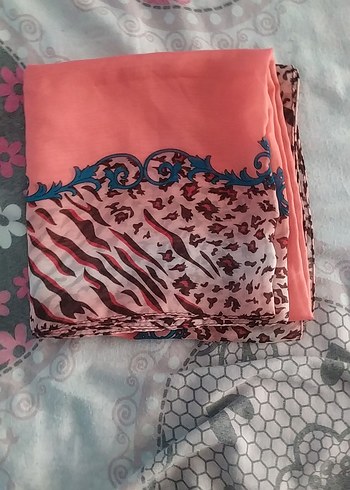 Eşarp baş örtüsü - Görsel 2