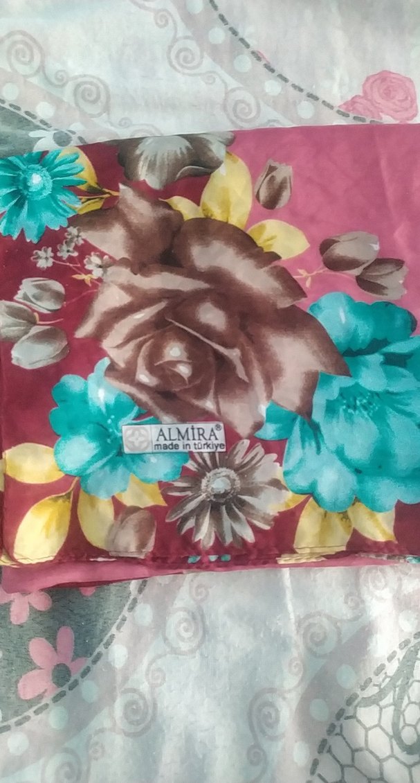 Pembe Çiçek Desenli Kadın Fular - Görsel 3