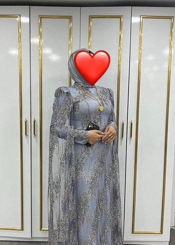 Yılan Desenli Uzun Gri Abiye Elbise