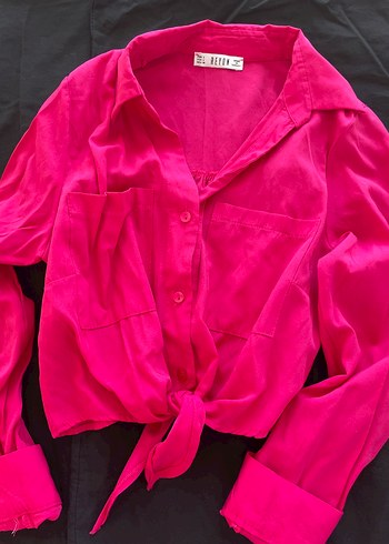Pembe Bağlamalı Kadın crop Gömlek