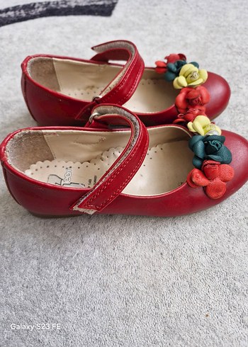 Çiçekli Kırmızı Kız Babet Ayakkabı - Görsel 3