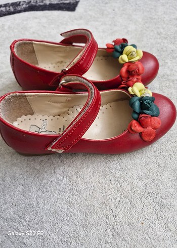 Çiçekli Kırmızı Kız Babet Ayakkabı - Görsel 2