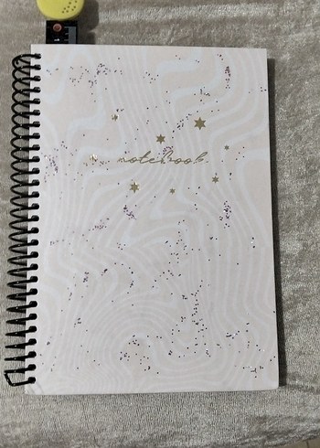 Beyaz Pastel Renkli Spiralli Defter