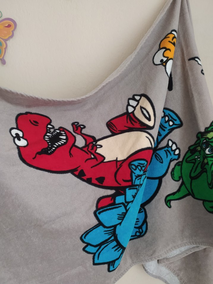 LCW marka Dinazorlu Çocuk Plaj Havlusu - Görsel 5