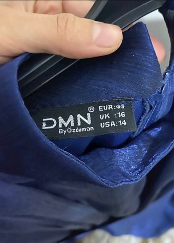 44 Beden Nakışlı Lacivert Uzun Abiye Elbise