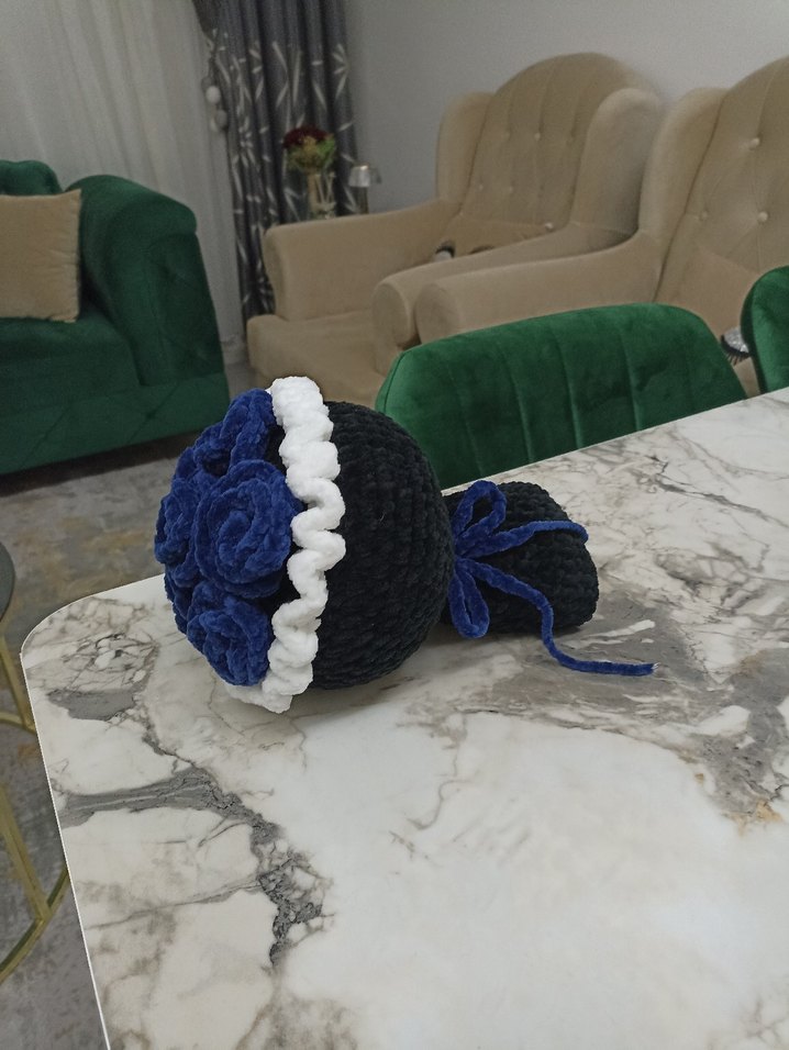 Lacivert Örgü çiçek Buketi - Görsel 2