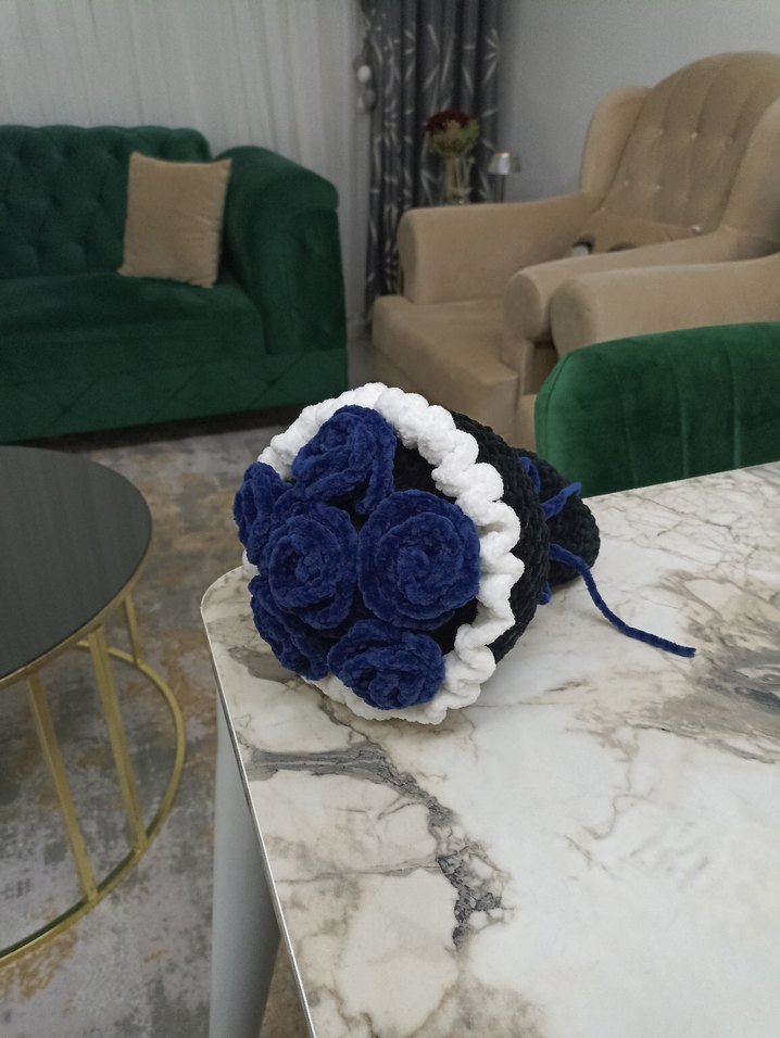 Lacivert Örgü çiçek Buketi - Görsel 3