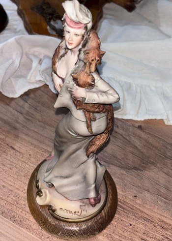 Sandra HERRIi imzalı Kadın Biblo - Görsel 2