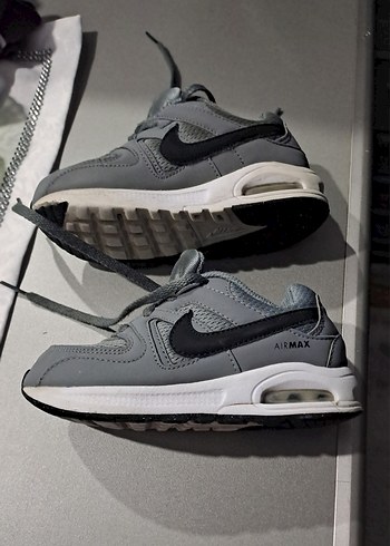 Nike Gri Erkek Çocuk Bağcıklı orijinal nike