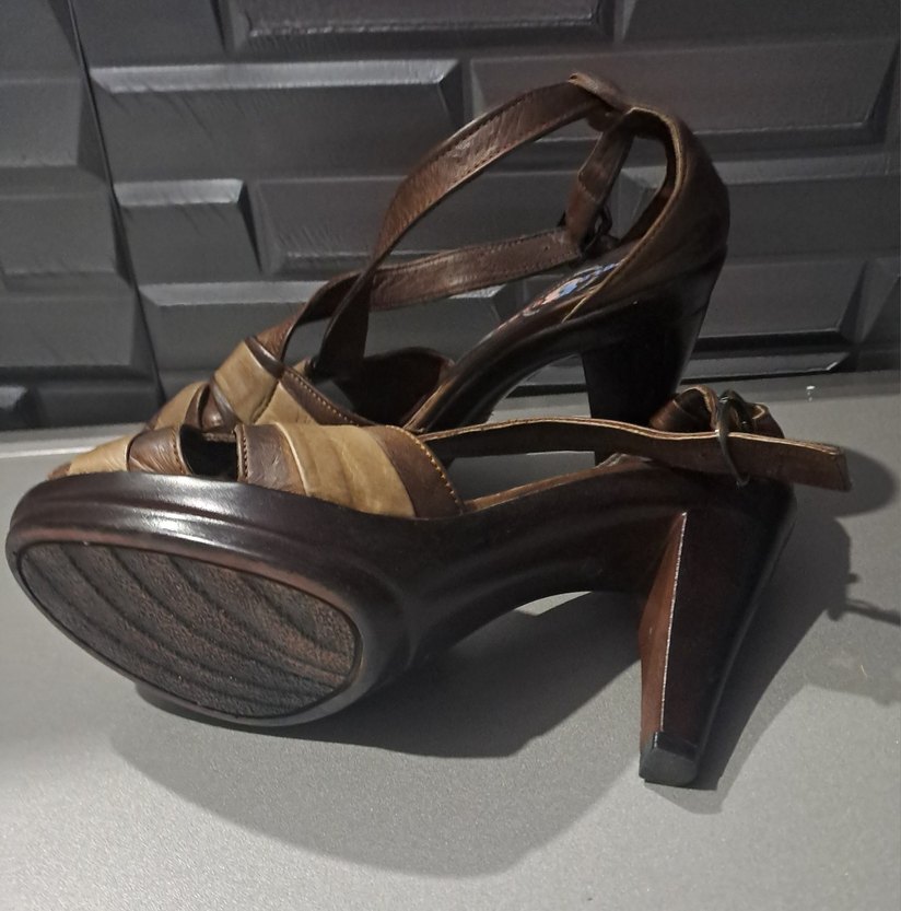 polo club Kahverengi Deri Tokalı Dolgu Topuklu Kadın ayakkabı - Görsel 2