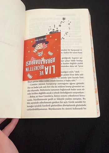 Beden Renk Lia ve Beckett'in Abrakadabrası