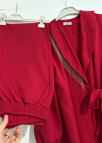 Kemerli Kırmızı Kadın Takım - Görsel 4