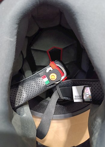 AGV K6 S NARDO GREY S BEDEN - Görsel 4