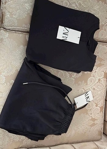 s Beden Zara Rahat Kesim Eşofman Takımı