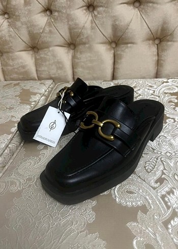 Stradivarius ayakkabı