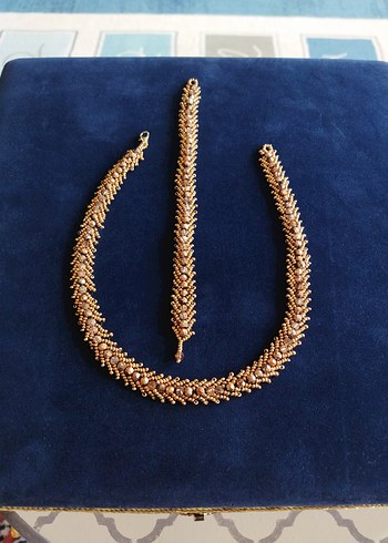 Altın Renk Zincir Detaylı Kısa Kadın Kolyesi ve Bileklik - Görsel 2