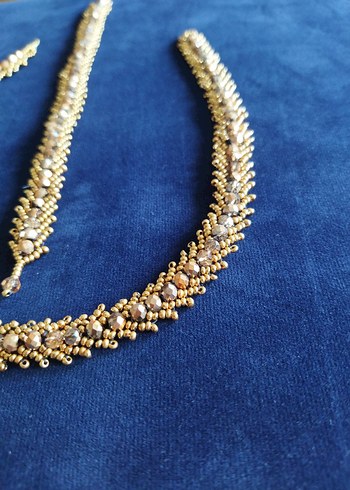 Altın Renk Zincir Detaylı Kısa Kadın Kolyesi ve Bileklik - Görsel 3