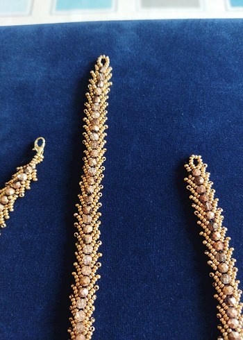 Altın Renk Zincir Detaylı Kısa Kadın Kolyesi ve Bileklik - Görsel 7