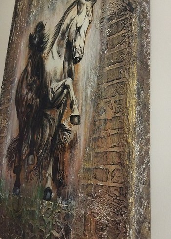 Kabartmalı Kahverengi At Temalı Tablo - Görsel 4