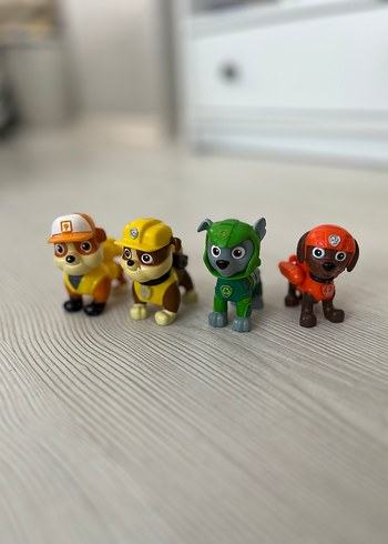 Renkli 4'lü Çocuk Figürleri Seti
