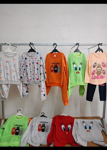 Çocuklar için renkli karakterli pijama takımları - Görsel 4