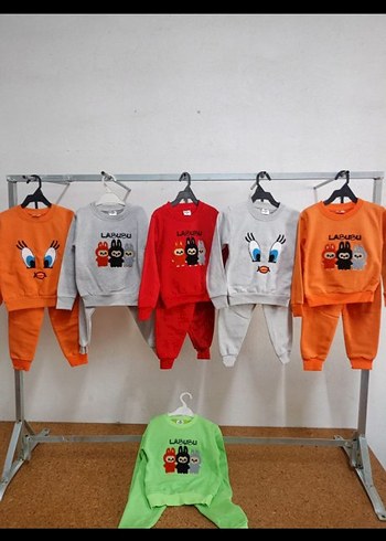 Çocuklar için renkli karakterli pijama takımları - Görsel 8