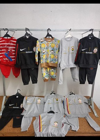 Çocuklar için renkli karakterli pijama takımları - Görsel 18