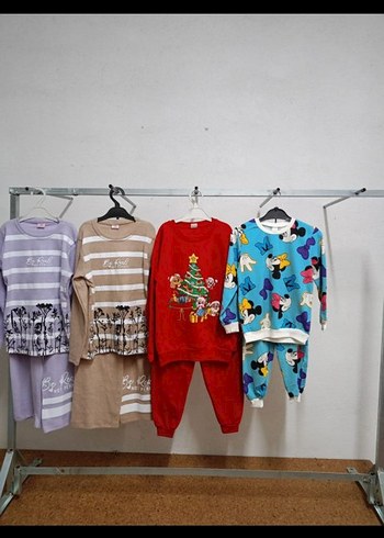 Çocuklar için renkli karakterli pijama takımları - Görsel 7
