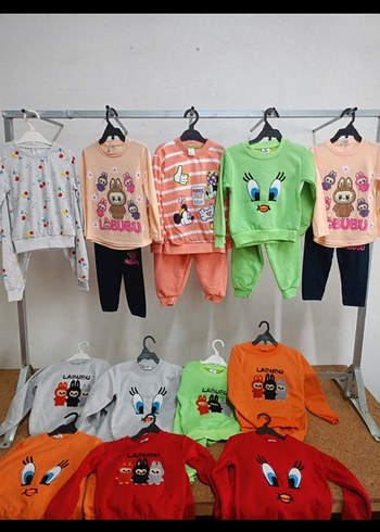 Çocuklar için renkli karakterli pijama takımları - Görsel 11