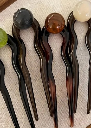 Parlak Cam Toplu Avant-Garde Saç Tokası - Görsel 2