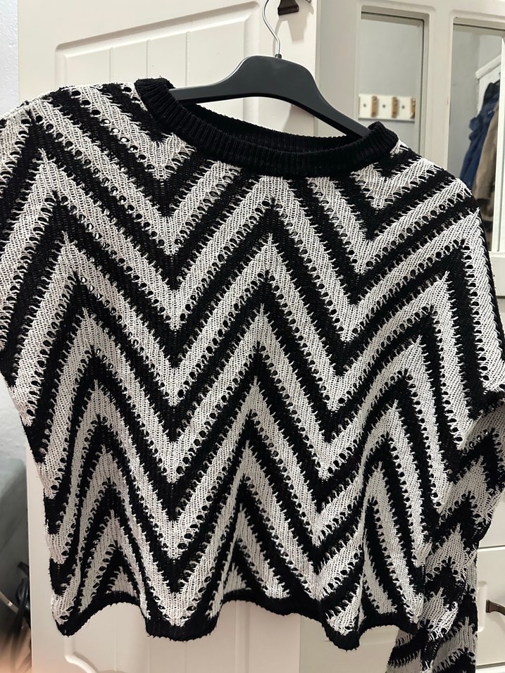 Gri Zebra Desenli Triko Kadın Kazak - Görsel 3