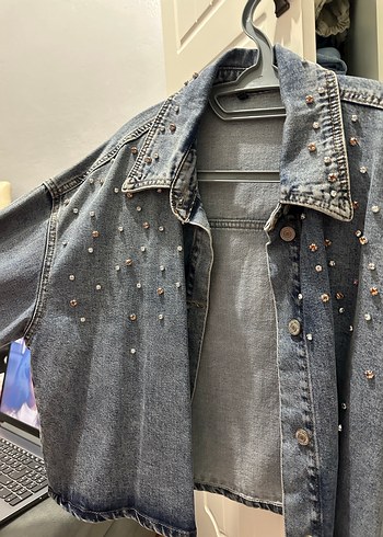 İşlemeli Gri Denim Kadın Ceket - Görsel 3