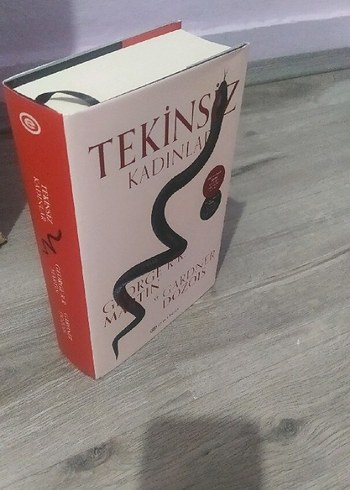 Tekinsiz Kadınlar - George R.R. Martin