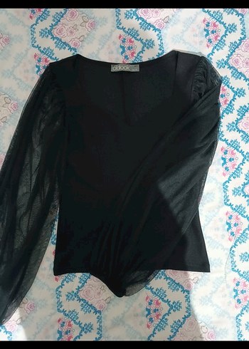 Uzun Kollu, Siyah Gotik V Yakalı Bluz - Görsel 2