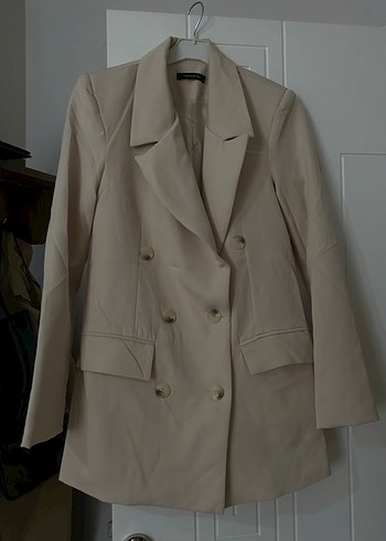 Düğmeli Bej Kadın Blazer Ceket