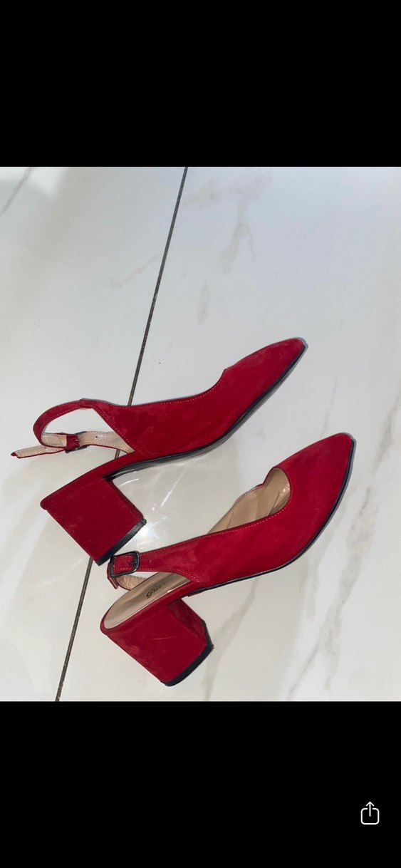 Kırmızı Süet Tokalı Stiletto Kadın Ayakkabı - Görsel 3