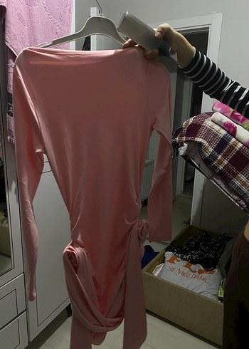 Pembe Drapeli
Elbise - Görsel 2