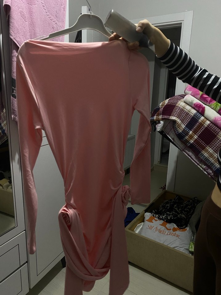 Pembe Drapeli 
Elbise - Görsel 2