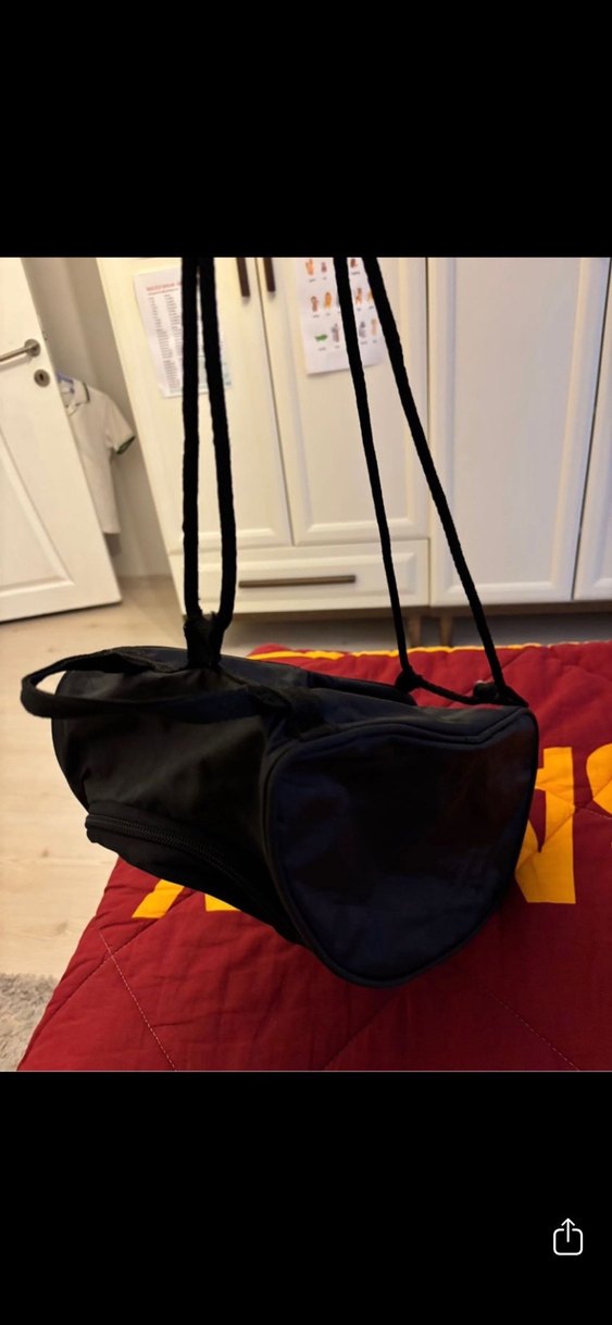 Fermuarlı Siyah Erkek Spor Çantası - Görsel 3