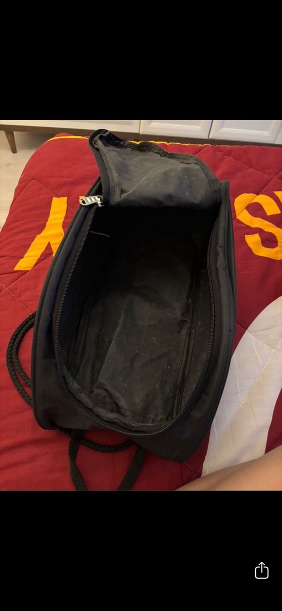 Fermuarlı Siyah Erkek Spor Çantası - Görsel 4