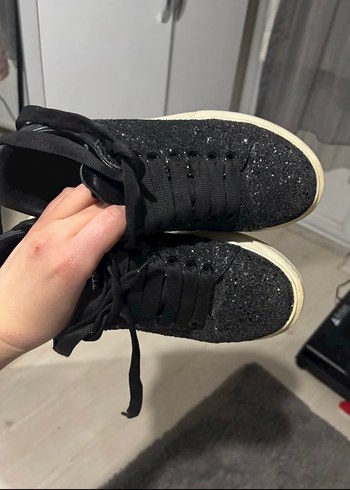 Gri Kürklü Kadın Spor Ayakkabı - Görsel 4