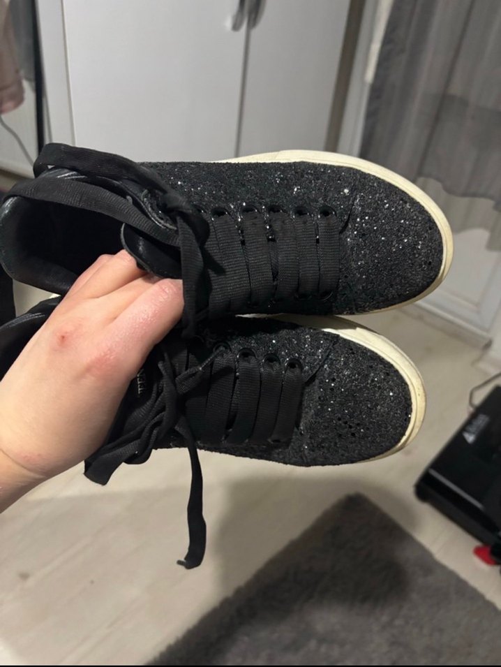 Gri Kürklü Kadın Spor Ayakkabı - Görsel 4